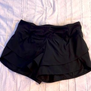 calia layered shorts
